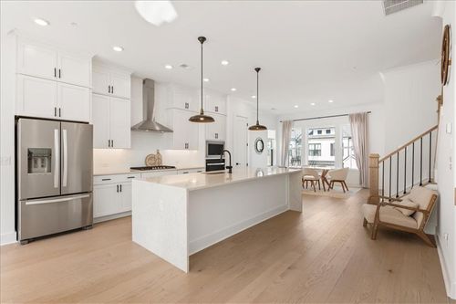 335 Walker Ave, Roswell, GA, 30076-8504 | Card Image