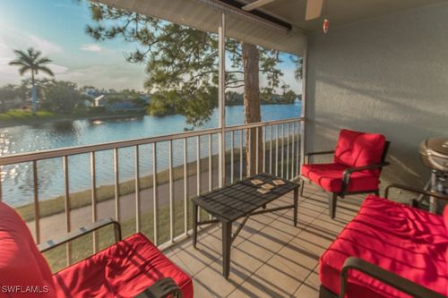 a-201-800 New Waterford Dr, NAPLES, FL, 34104-7891 | Card Image