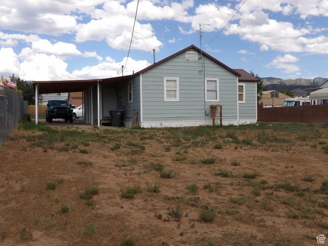 126 6 Th W, House other with 2 bedrooms, 1 bathrooms and 2 parking in East Carbon UT | Image 5