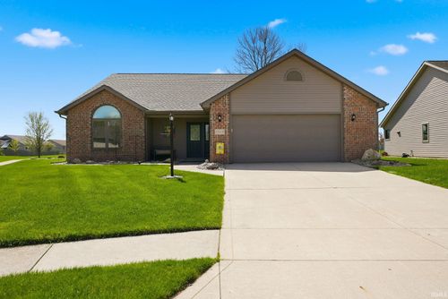 1503 Classic Lake Cv, Huntertown, IN, 46748-9253 | Card Image