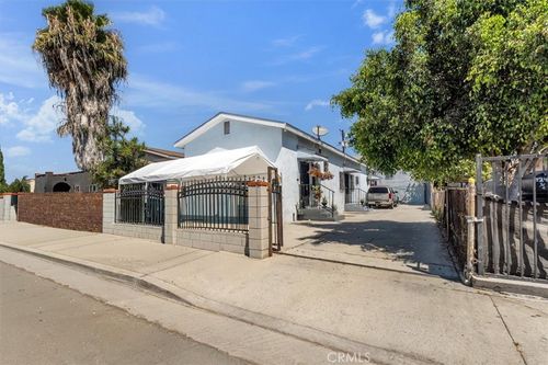 1237 E 76th, Los Angeles, CA, 90001 | Card Image