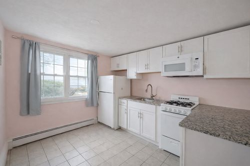 apt-17a-180 Tyngsboro Rd, North Chelmsford, MA, 01863-1148 | Card Image