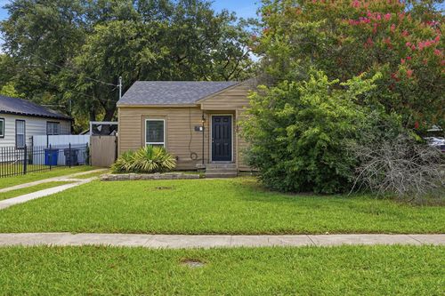 1450 Holcomb Rd, Dallas, TX, 75217-2131 | Card Image