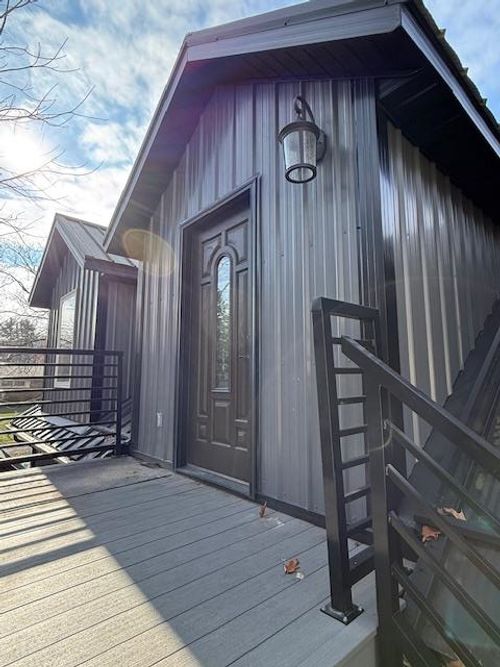 522 E Main St, Loudonville, OH, 44842-1349 | Card Image