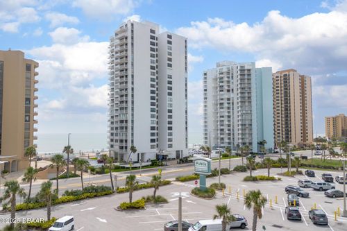 apt-204-3043 S Atlantic Ave, DAYTONA BEACH, FL, 32118-6105 | Card Image