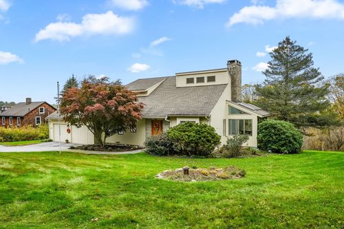 215 Milton Rd, Goshen, CT, 06756-1626 | Card Image