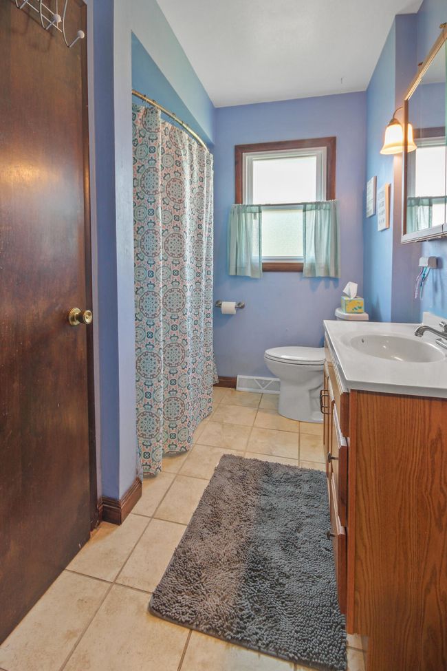 10 Bath | Image 10
