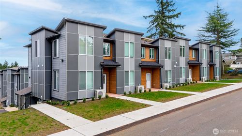 apt-b203-1926 S Washington St, Tacoma, WA, 98405-1057 | Card Image