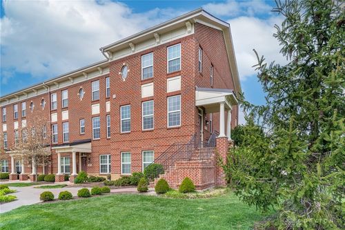 407 Brownstone Row, Springboro, OH, 45066-7522 | Card Image