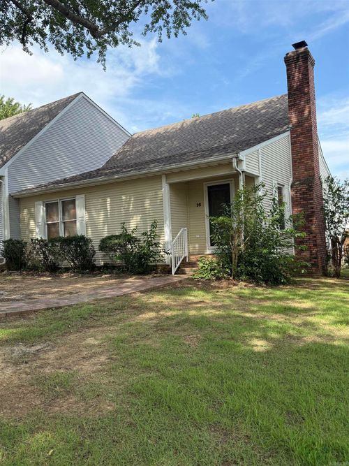16 River Oaks Trce, Searcy, AR, 72143-4504 | Card Image