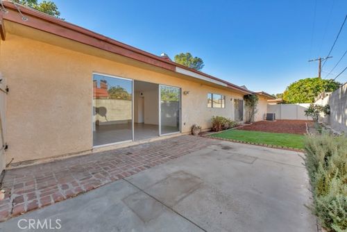 4- Canby Avenue, Reseda, CA, 91335 | Card Image