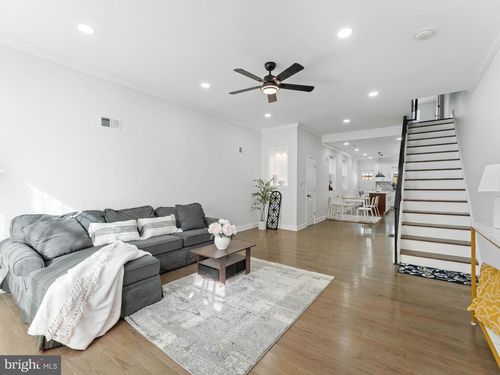 1529 S 19th St, PHILADELPHIA, PA, 19146-4615 | Card Image