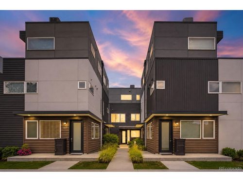 3165 Lawrence St, Denver, CO, 80205-2318 | Card Image