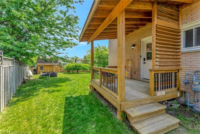 182 Solomon Cres, House other with 4 bedrooms, 3 bathrooms and 5 parking in Hamilton ON | Image 36