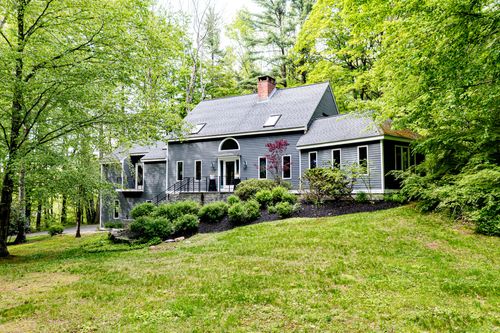 1900 Home Rd, Great Barrington, MA, 01230-9324 | Card Image