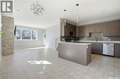 2168 Wascana St, Regina, SK, S4T4J9 | Card Image