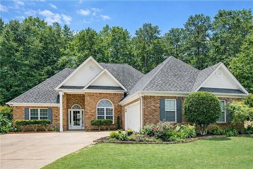 1429 Fountain View Dr, Lawrenceville, GA, 30043-3990 | Card Image
