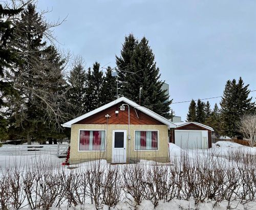 228 Park Ave, Paradise Valley, AB, T0B3R0 | Card Image