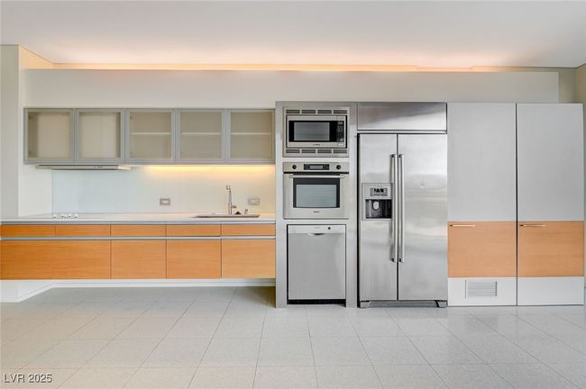 UNIT-1412 - 3722 Las Vegas Blvd S, Condo with 1 bedrooms, 1 bathrooms and null parking in Las Vegas NV | Image 11