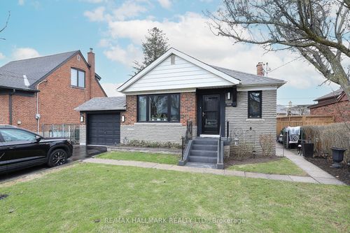 1535 Pharmacy Ave, Scarborough, ON, M1R2K1 | Card Image