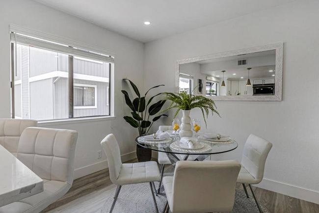 155 Monte Villa Court, Townhouse with 2 bedrooms, 3 bathrooms and 2 parking in Campbell CA | Image 16