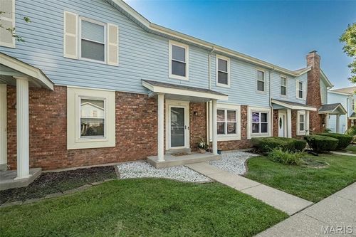 1308 Summergate Pkwy, Saint Charles, MO, 63303-6378 | Card Image