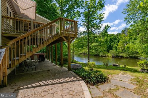 7931 Gold Leaf Cir, SPOTSYLVANIA, VA, 22551-2562 | Card Image