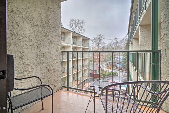 306 - 685 River Rd, Condo with 1 bedrooms, 1 bathrooms and null parking in Gatlinburg TN | Image 23