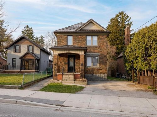 125 Wilhelm St, Kitchener, ON, N2H5S3 | Card Image