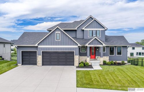 20612 Ellison Ave, Elkhorn, NE, 68022-4179 | Card Image
