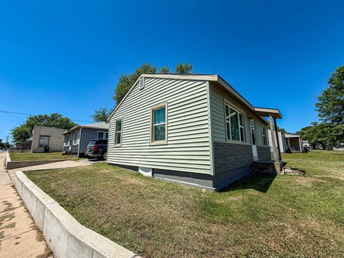 1501-1501 1/2 N Ohio St, Augusta, KS, 67010 | Card Image