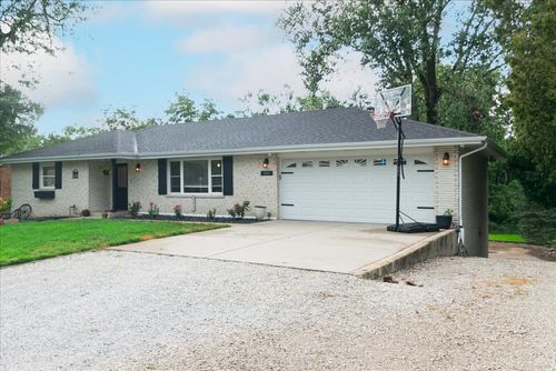 133 Barbara Ln, New Lenox, IL, 60451-1101 | Card Image