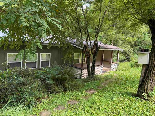 59 Adobe Dr, Belington, WV, 26250-8219 | Card Image