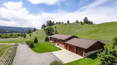 742 W Old Mullan Trl, Elliston, MT, 59728-7773 | Card Image