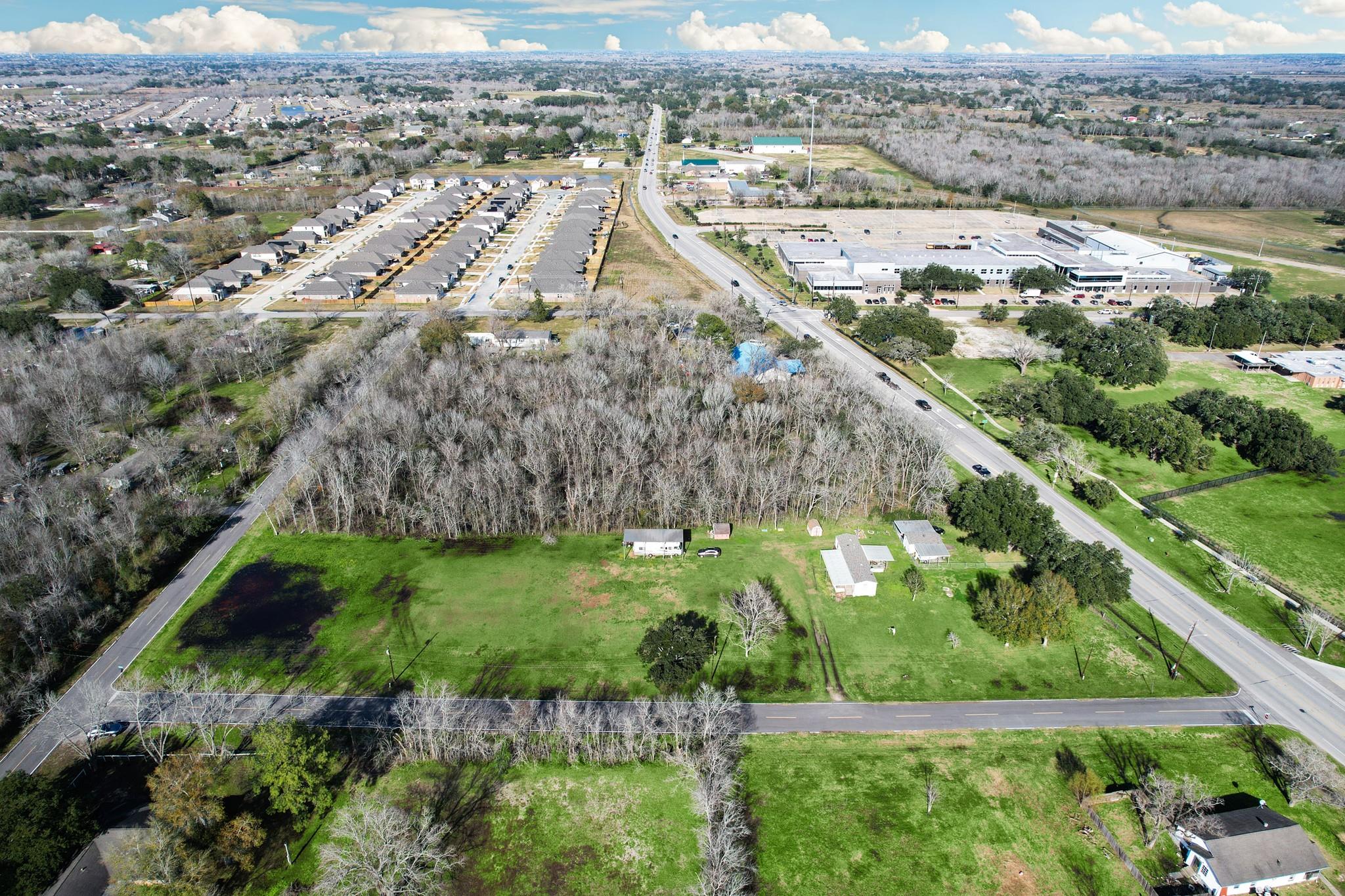 Land in Manvel