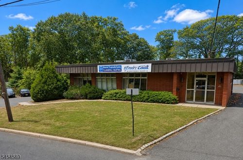986 S Springfield Ave, Springfield, NJ, 07081-3508 | Card Image