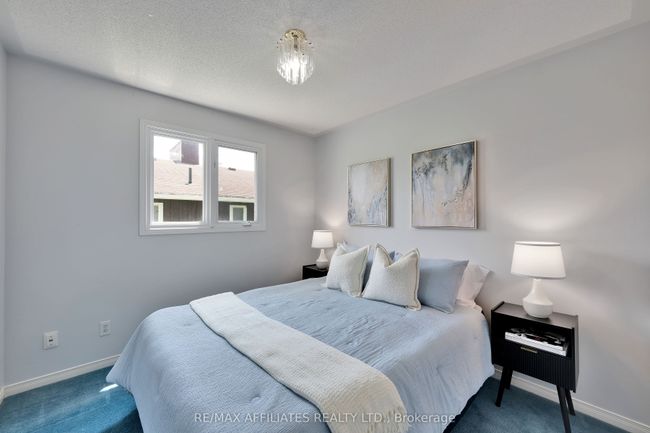 5210 Meadowland Dr, House other with 3 bedrooms, 3 bathrooms and 6 parking in Cardinal ON | Image 38