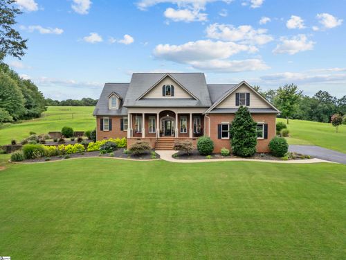 185 Meadow Brook Ln, Pickens, SC, 29671-9351 | Card Image