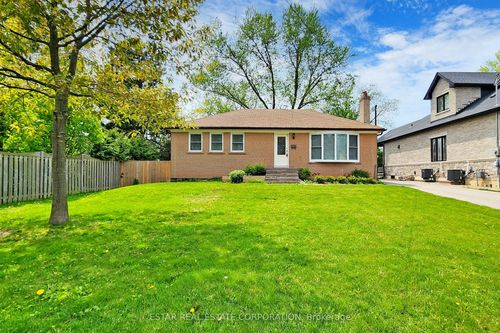 26 Elm St, Markham, ON, L3P2V5 | Card Image