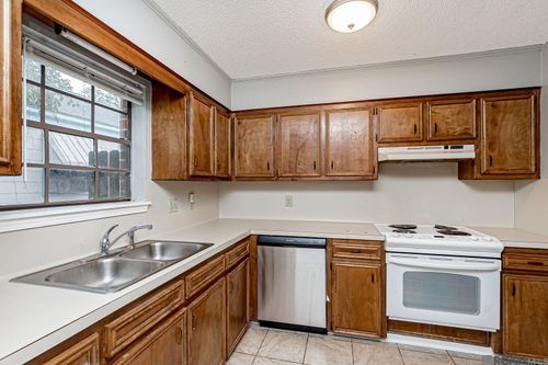 2-3711 Cole Dr, Baton Rouge, LA, 70806-5757 | Card Image