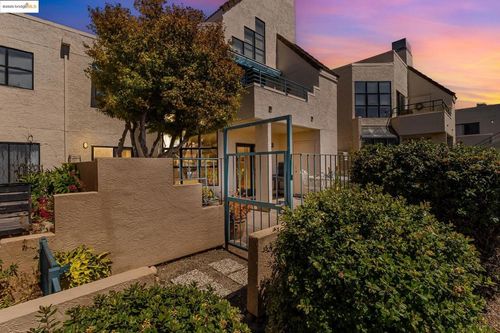 159 Nantucket Ln, Vallejo, CA, 94590-5891 | Card Image