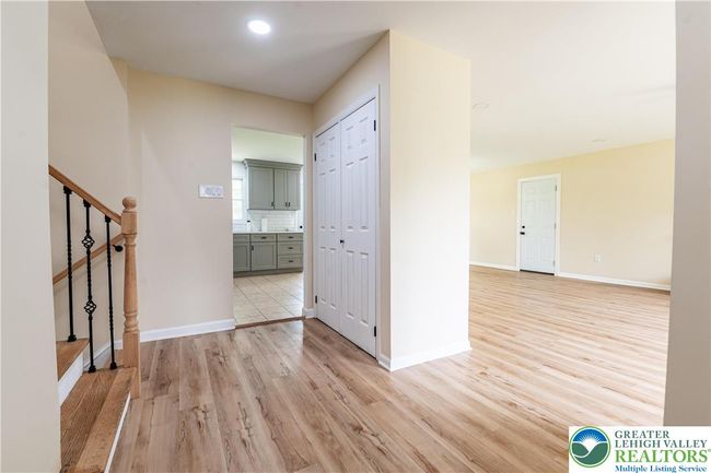23 Devon Dr, House other with 5 bedrooms, 4 bathrooms and null parking in Palmer Twp PA | Image 4