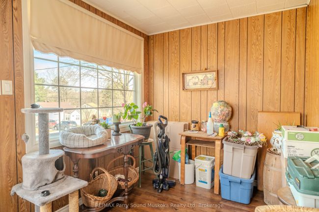 12 Riverdale Rd, House other with 2 bedrooms, 1 bathrooms and 4 parking in Parry Sound ON | Image 11