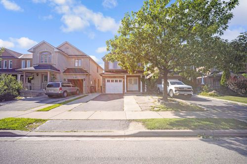 37 Loons Call Cres, Brampton, ON, L6R2G5 | Card Image