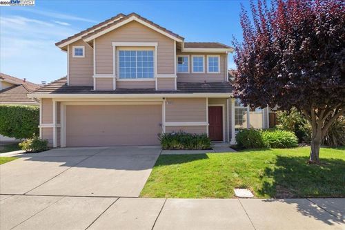 3618 Reflections Dr, Pleasanton, CA, 94566-7182 | Card Image