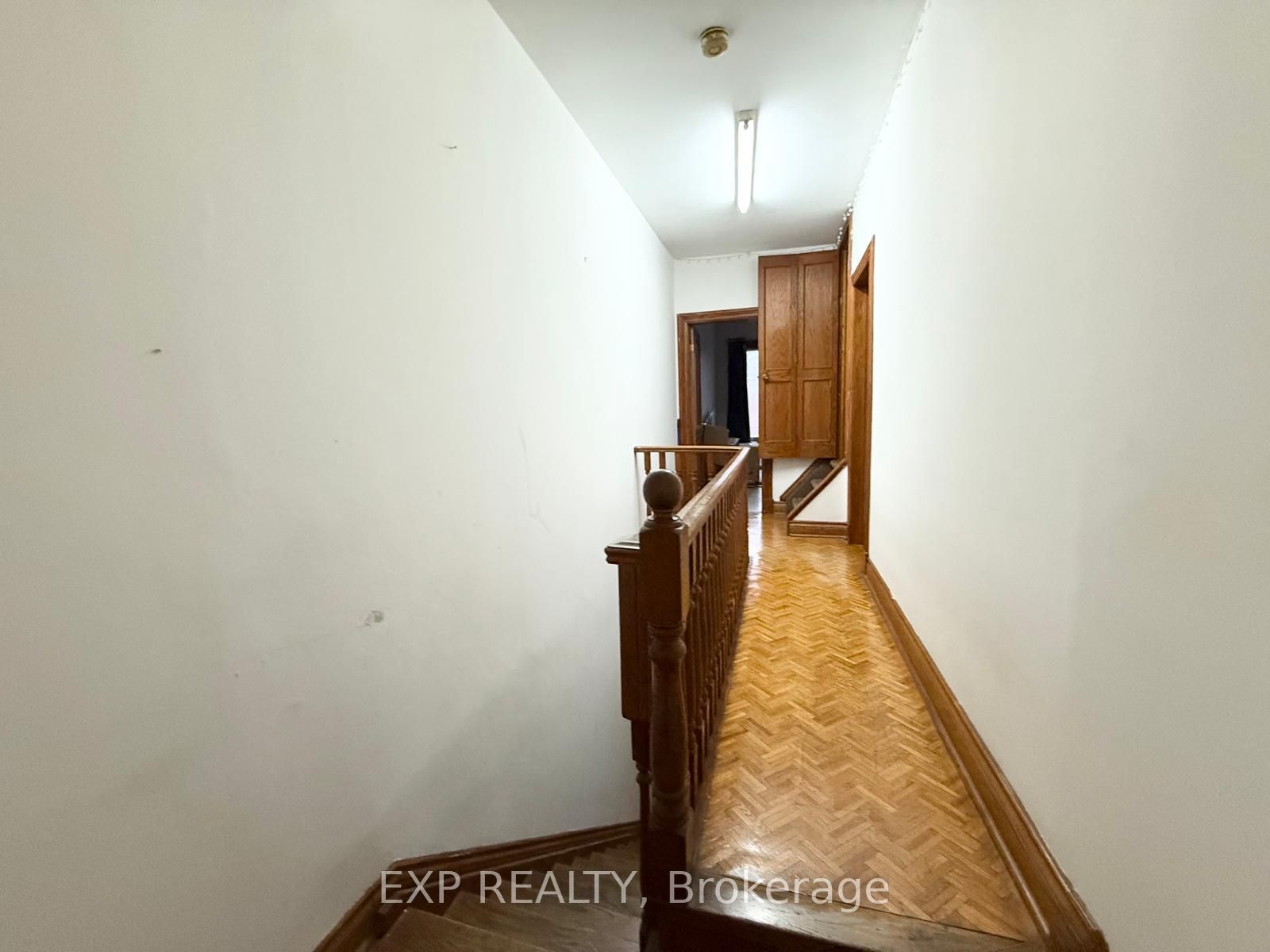 Residential Lease in Toronto E01