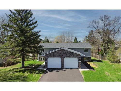 615 High Ridge Rd, RIVER FALLS, WI, 54022-2927 | Card Image