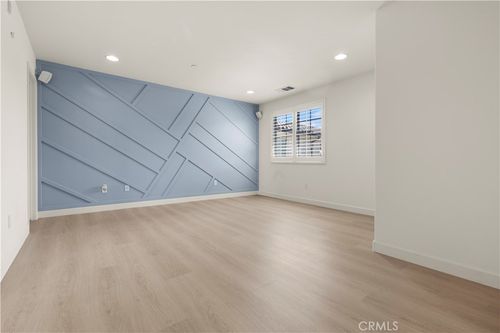133 Silverado, Irvine, CA, 92618-8844 | Card Image