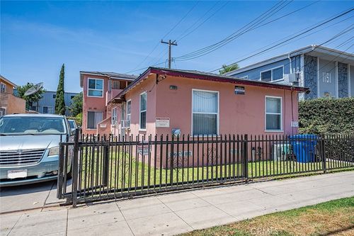 1111 Walnut Ave, Long Beach, CA, 90813-3820 | Card Image