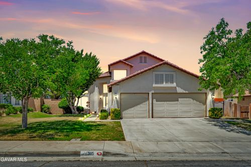 3115 Crowne Dr, Palmdale, CA, 93551-1559 | Card Image